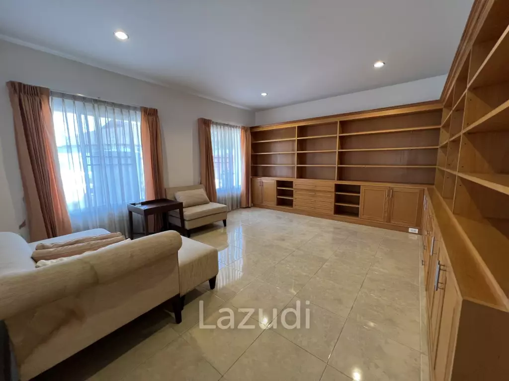 4 Bedrooms Spacious Well Maintained House for Sale