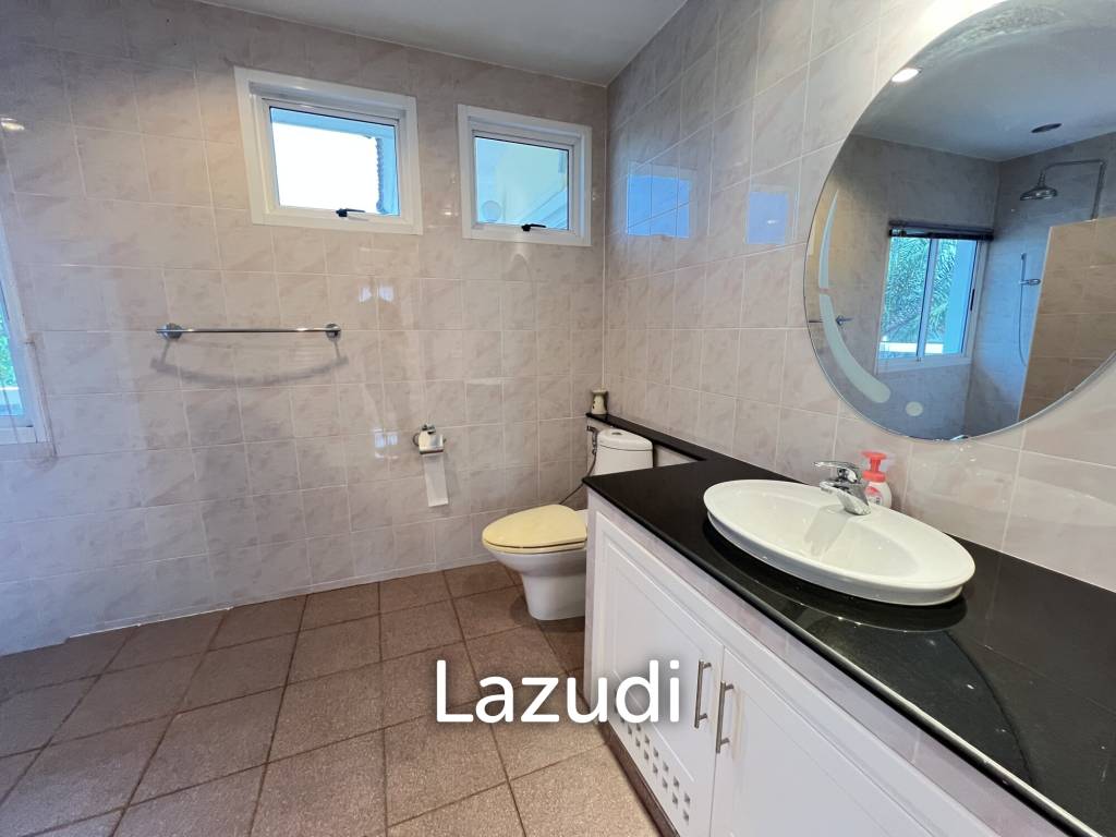 4 Bedrooms Spacious Well Maintained House for Sale