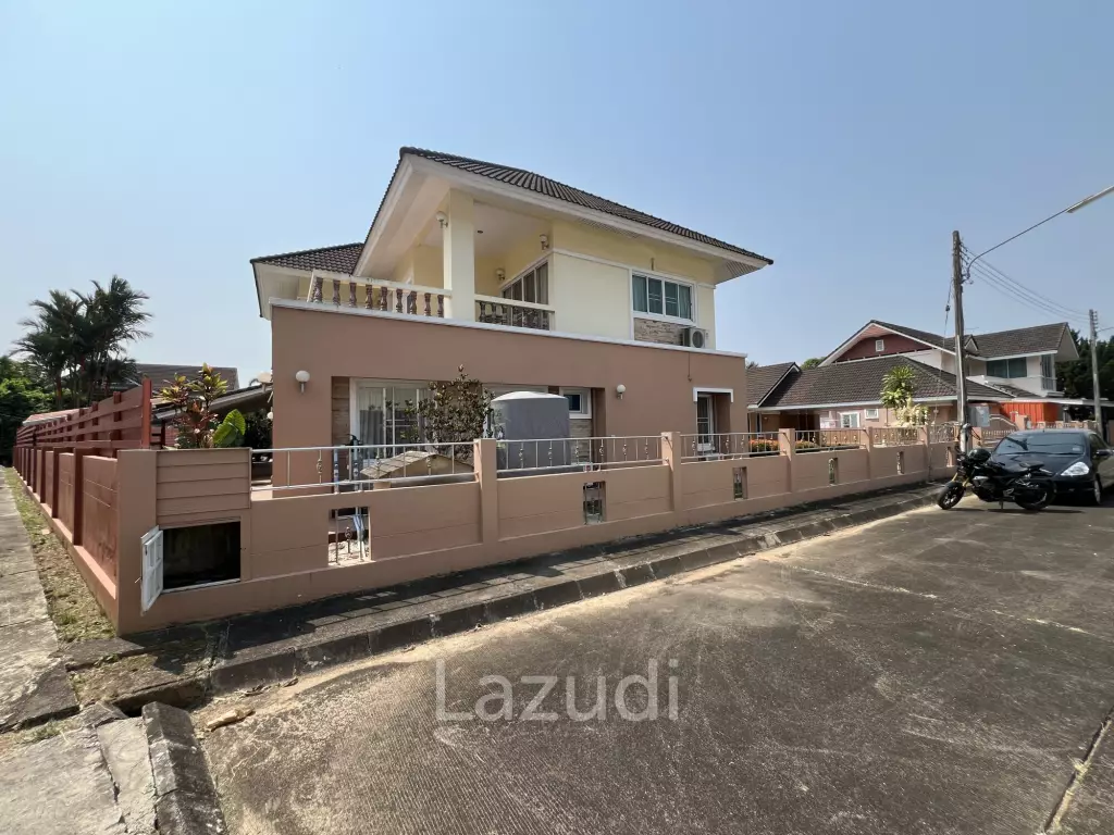 4 Bedrooms Spacious Well Maintained House for Sale