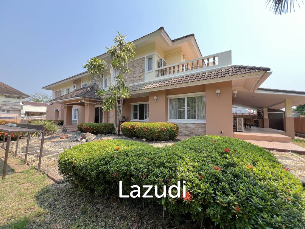 4 Bedrooms Spacious Well Maintained House for Sale
