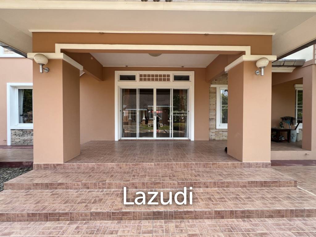 4 Bedrooms Spacious Well Maintained House for Sale