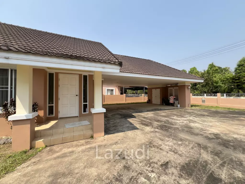 4 Bedrooms Spacious Well Maintained House for Sale