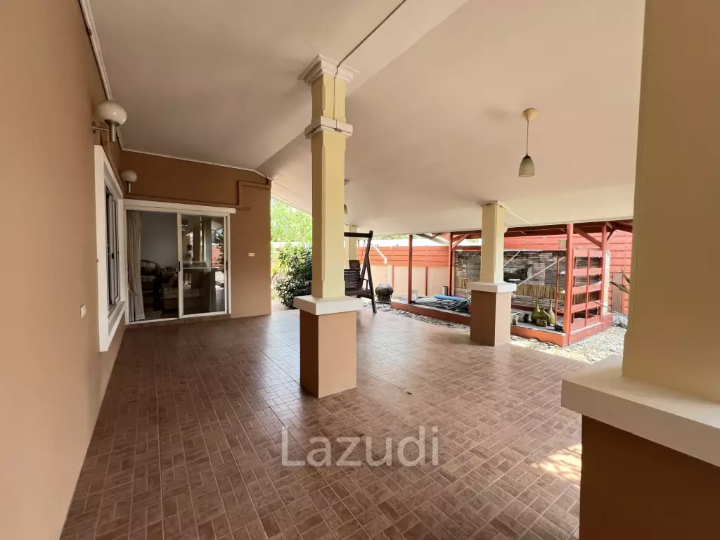 4 Bedrooms Spacious Well Maintained House for Sale