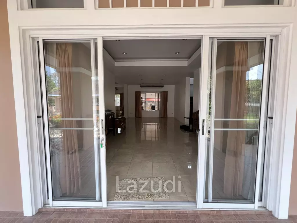4 Bedrooms Spacious Well Maintained House for Sale