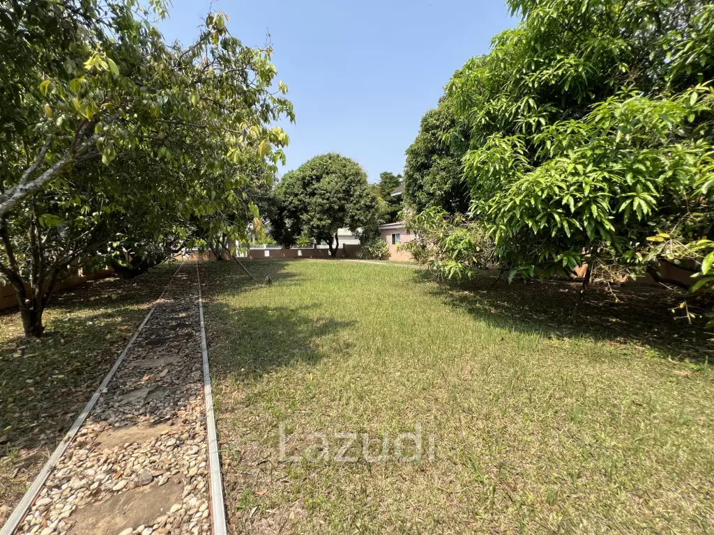 4 Bedrooms Spacious Well Maintained House for Sale