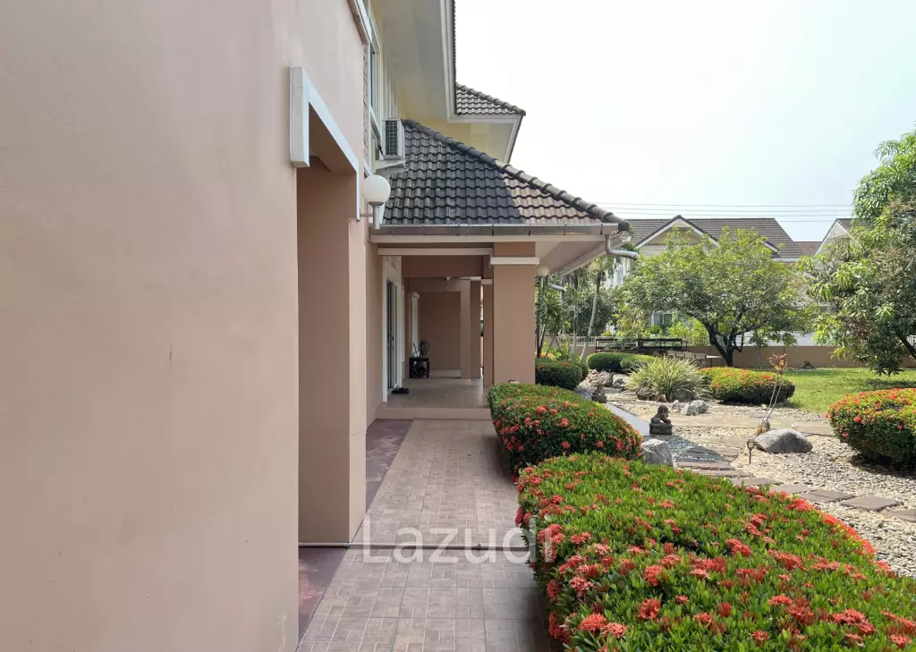 4 Bedrooms Spacious Well Maintained House for Sale