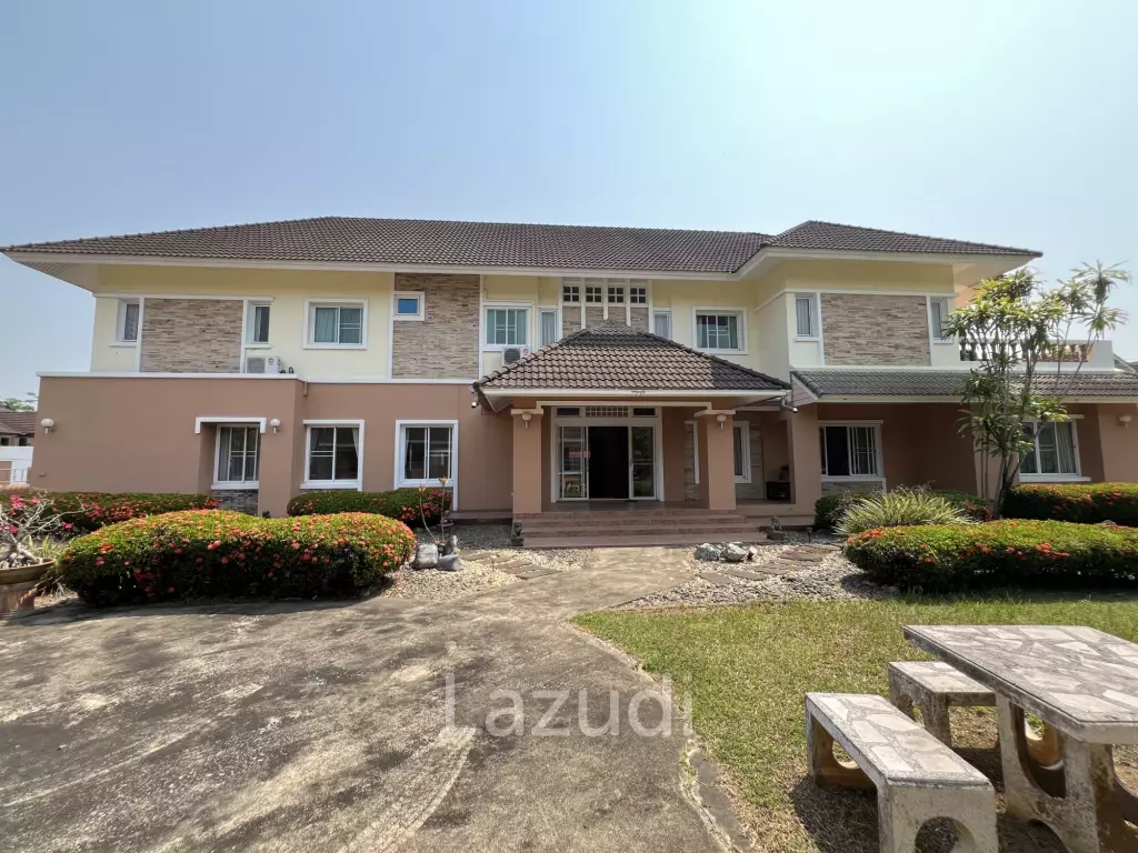 4 Bedrooms Spacious Well Maintained House for Sale