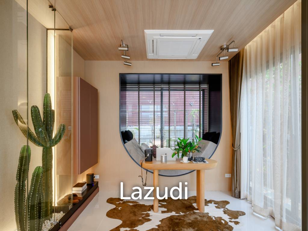 Luxurious Home in Bangkok Boulevard Bangna-Srinakarin