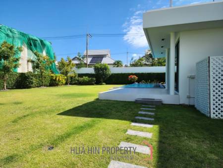LA LUA RESORT : 4 bed 2 storey modern villa with great view