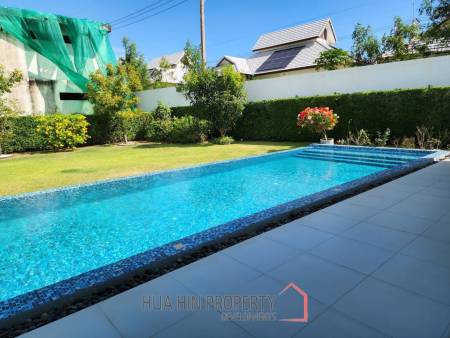 LA LUA RESORT : 4 bed 2 storey modern villa with great view