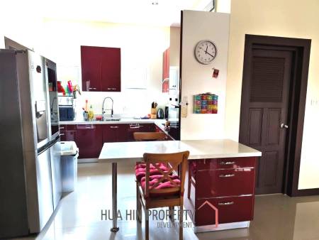 EMERALD SCNERY  : 3 bed great villa