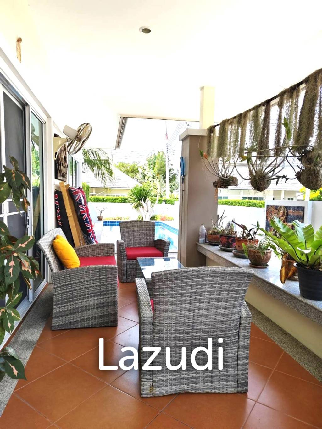 EMERALD SCNERY  : 3 bed great villa