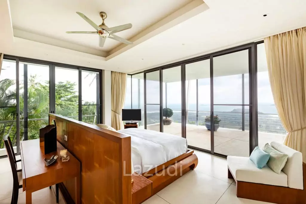Luxury 5-Bed Villa with Panoramic Sunset Ocean Views