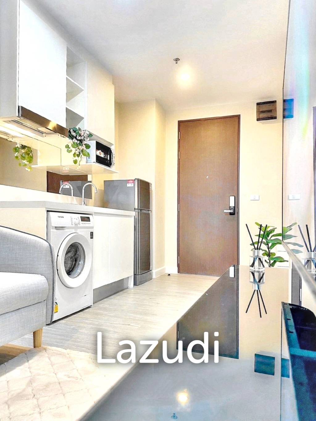 1 Bedroom 1 Bathroom 32 SQ.M The Sky Sukhumvit