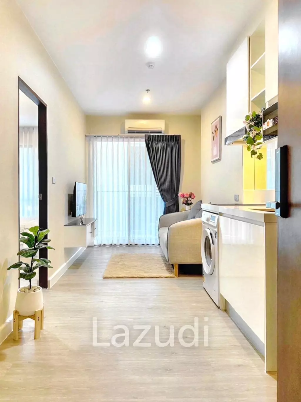 1 Bedroom 1 Bathroom 32 SQ.M The Sky Sukhumvit