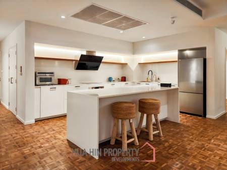 Ultra Luxury Beachfront Condo with Stellar Ocean Views in Baan Thew Kluen