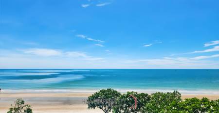 Ultra Luxury Beachfront Condo with Stellar Ocean Views in Baan Thew Kluen