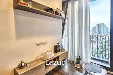 2 Bed 2 Bath 56.69 SQ.M Whizdom Essence Sukhumvit