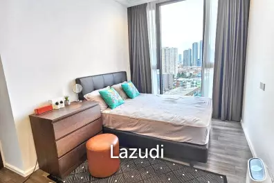 2 Bed 2 Bath 56.69 SQ.M Whizdom Essence Sukhumvit