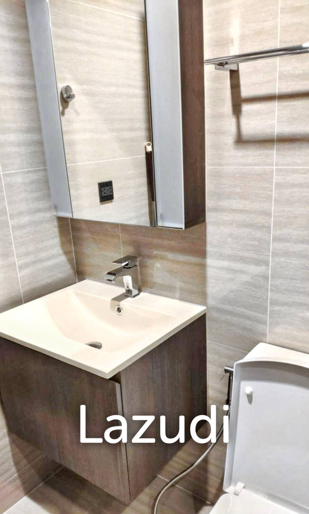 1 Bed 1 Bath 35 SQ.M The Line Asoke - Ratchada