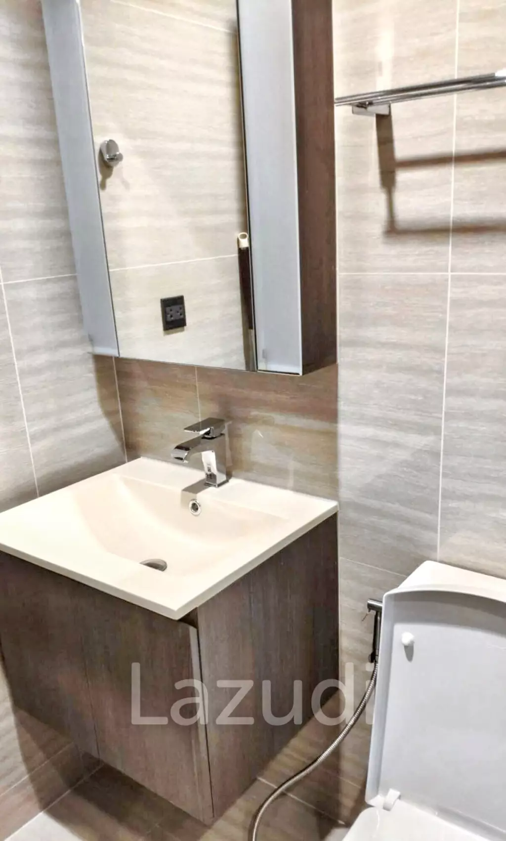 1 Bed 1 Bath 35 SQ.M The Line Asoke - Ratchada