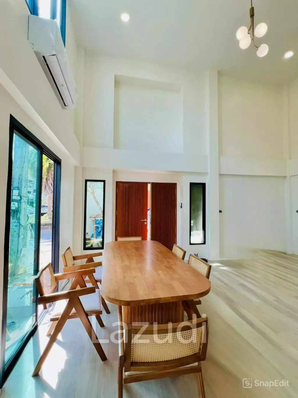 3-storey, 3-bedroom house for sale in Chalong