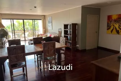 Santi Pura : Amazing Value 2 bed condo on the beach