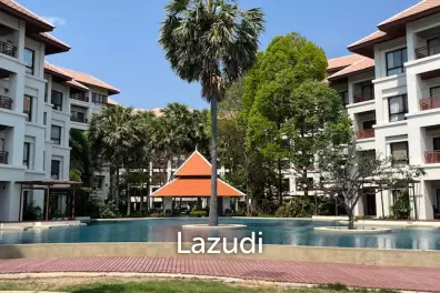 Santi Pura : Amazing Value 2 bed condo on the beach