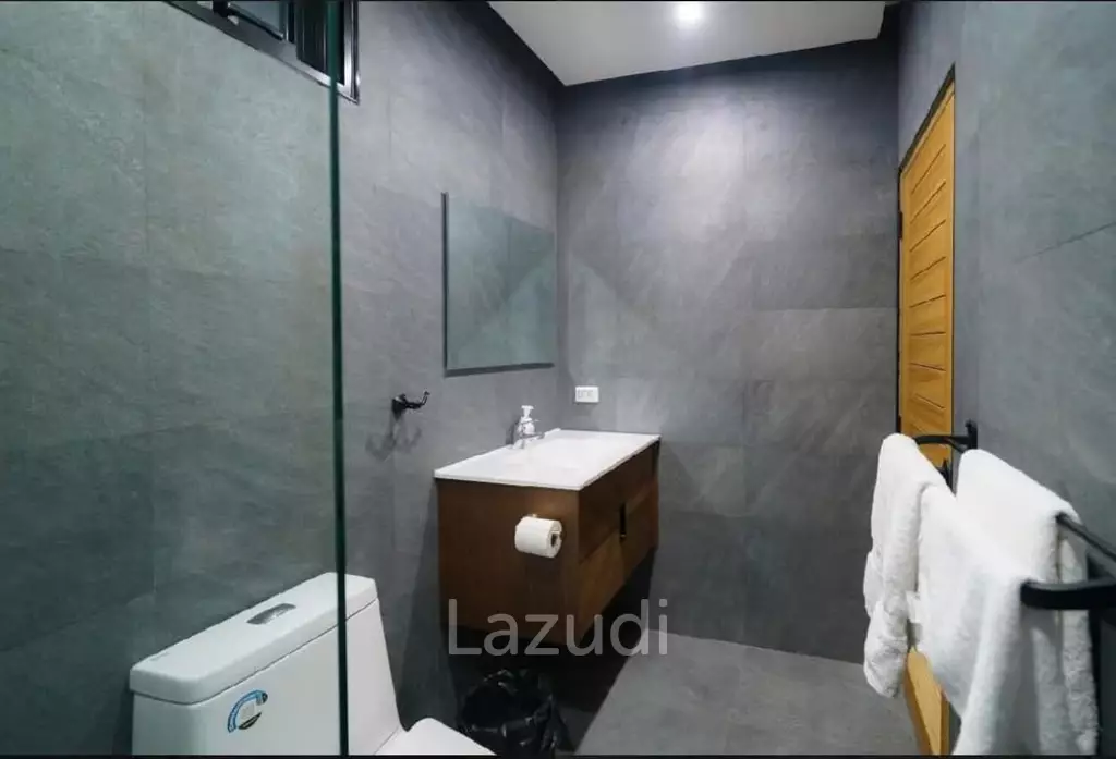 Spacious 6 Bedroom Pool Villa In Cherng Talay