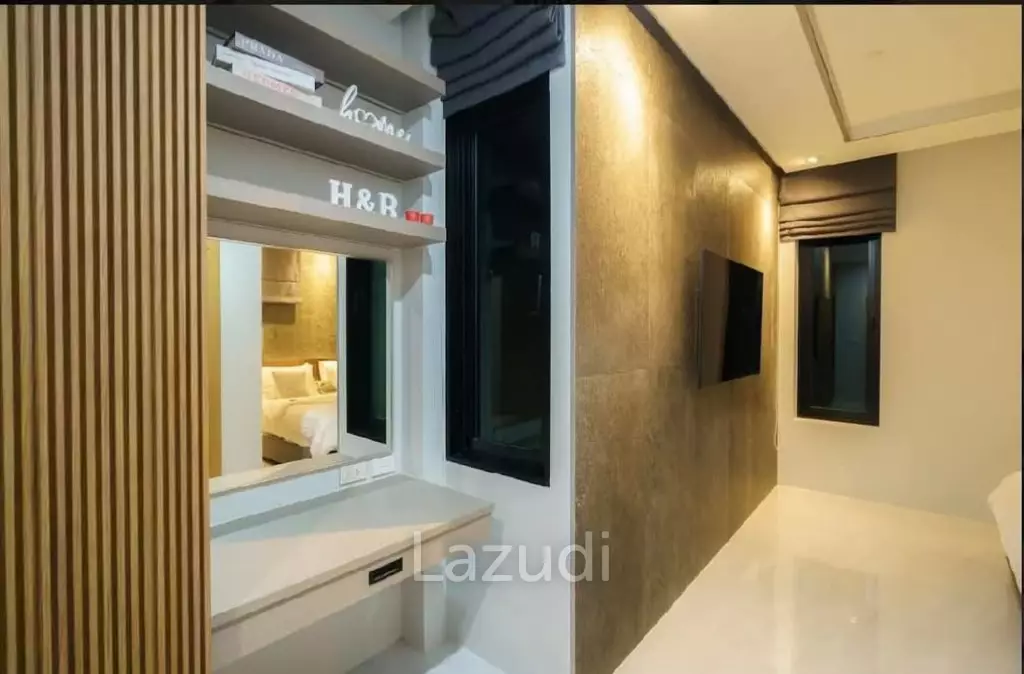 Spacious 6 Bedroom Pool Villa In Cherng Talay