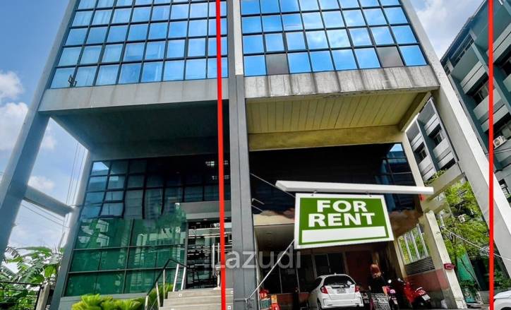 🏢 Office Building / Showroom for Rent – Near BTS Samrong  Suvarnabhumi Airport ✨