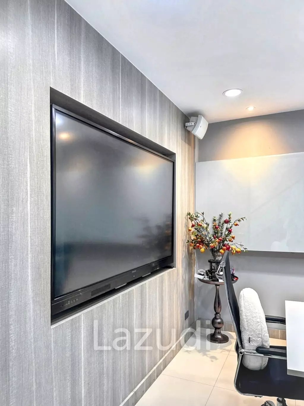Prime Office for Sale and Rent Near Lertlah School – Fully Furnished