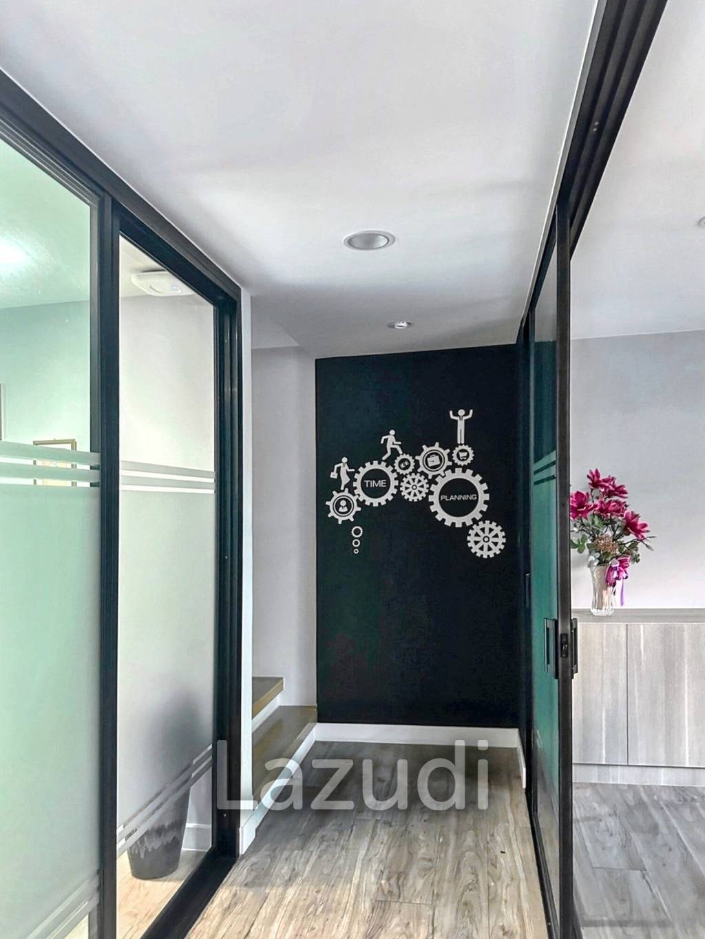 Prime Office for Sale and Rent Near Lertlah School – Fully Furnished