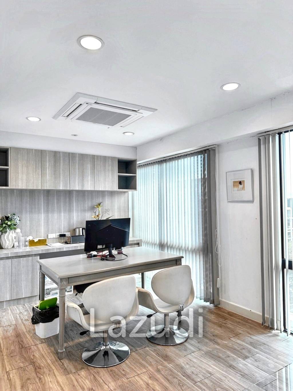 Prime Office for Sale and Rent Near Lertlah School – Fully Furnished