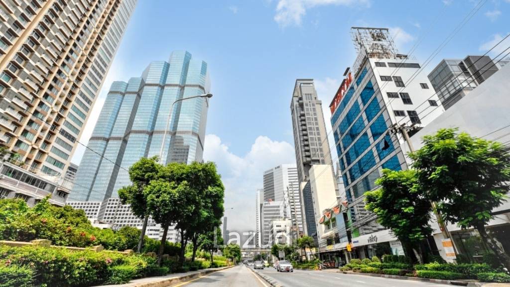 Retail Space for Rent on Naradhiwas Main Road, Sathorn – Prime Location!