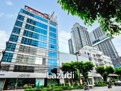 Retail Space for Rent on Naradhiwas Main Road, Sathorn – Prime Location!