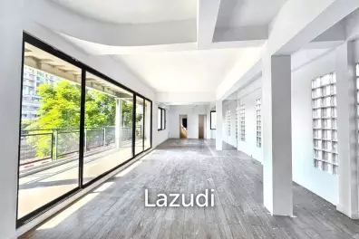 Commercial Office Space for Rent – Prime Location in Sathorn, Bangkok CBD