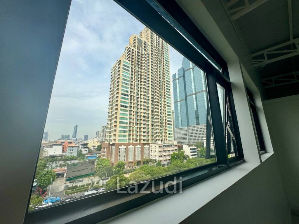 Top Floor Office for Rent with Stunning City Views – Sathorn, Bangkok