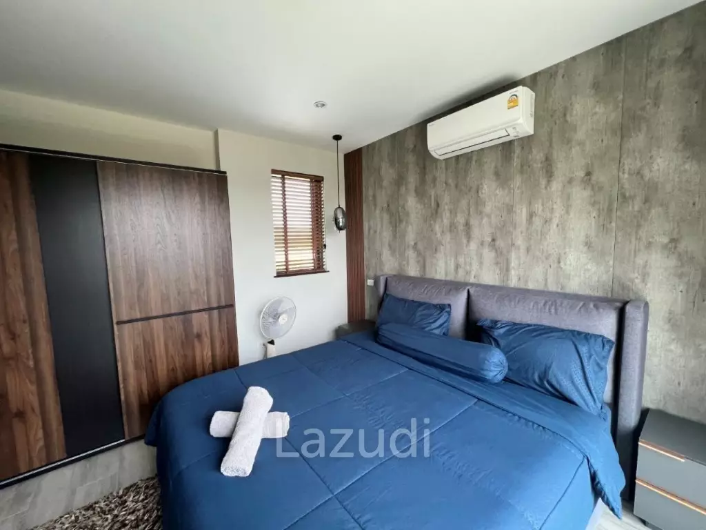 2 STOREY LUXURY VILLA ON SOI 102  : 5 bed in town