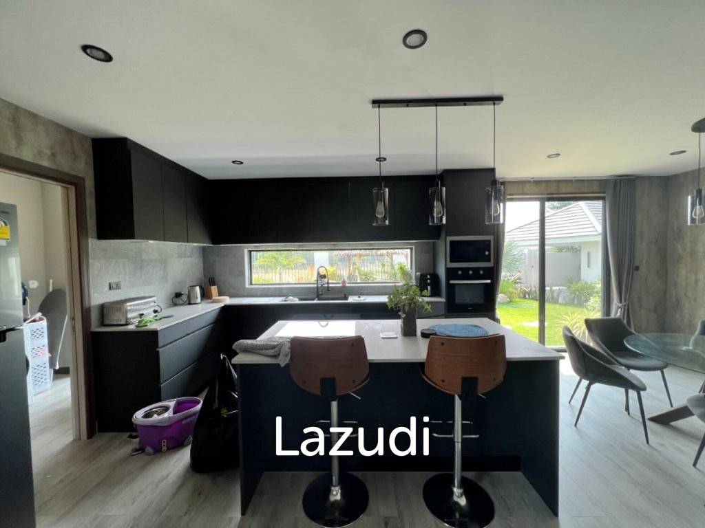 1,200 Sqm 5 Bed 6 Bath Villa For Sale