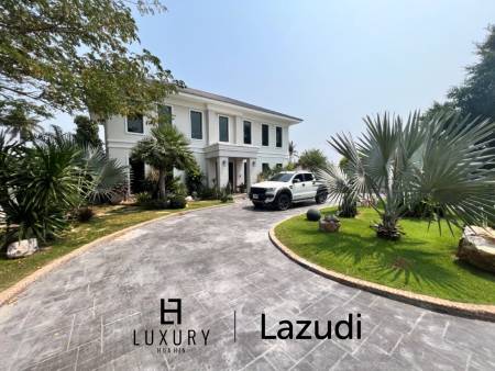 2 STOREY LUXURY VILLA ON SOI 102  : 5 bed in town