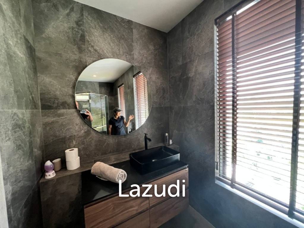 1,200 Sqm 5 Bed 6 Bath Villa For Sale