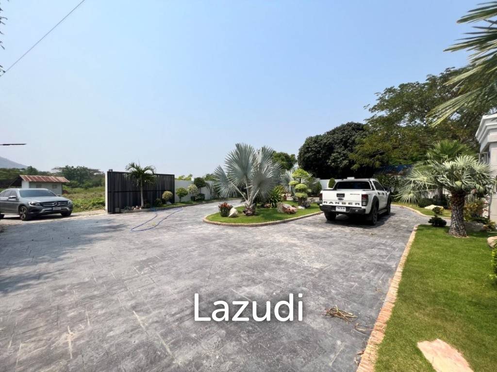 1,200 Sqm 5 Bed 6 Bath Villa For Sale