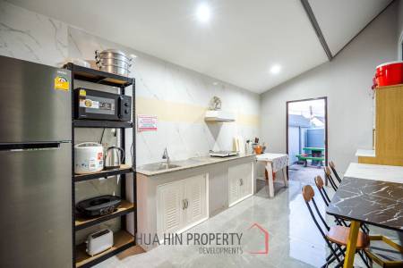 Stunning Pool Villa (4 Bed, 3 Bath)
