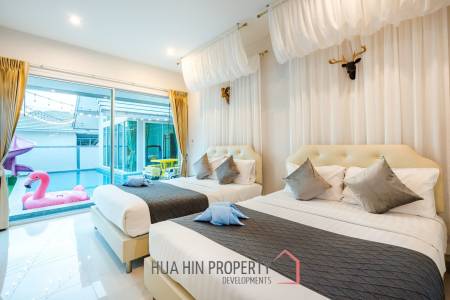 Stunning Pool Villa (4 Bed, 3 Bath)
