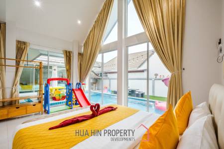 Stunning Pool Villa (4 Bed, 3 Bath)