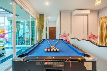 Stunning Pool Villa (4 Bed, 3 Bath)