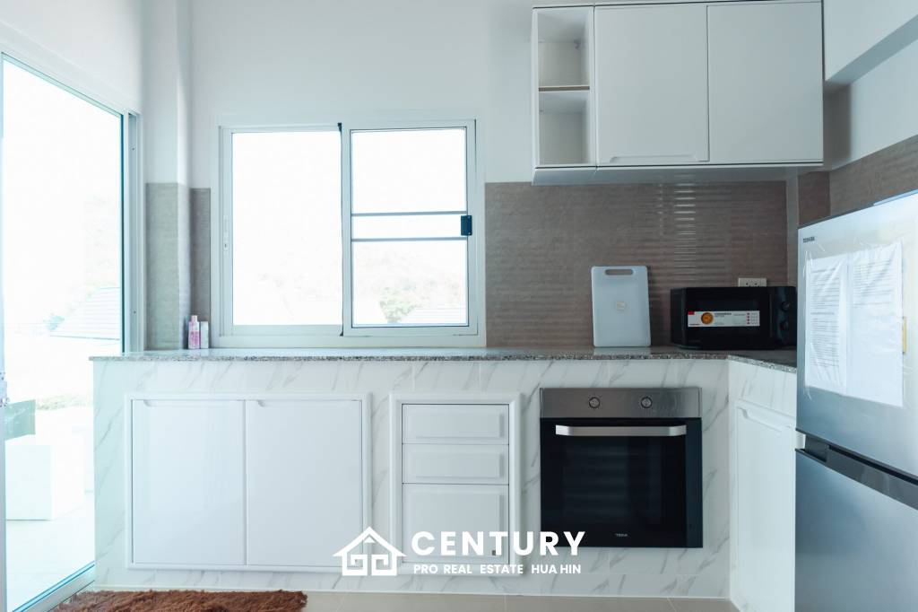 4 Beds 3 Baths 270 SQ.M Pavilion Ville