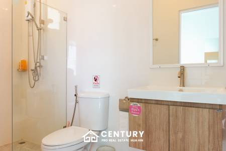 4 Beds 3 Baths 270 SQ.M Pavilion Ville