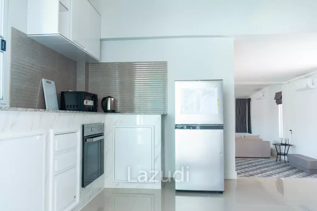 4 Beds 3 Baths 270 SQ.M Pavilion Ville